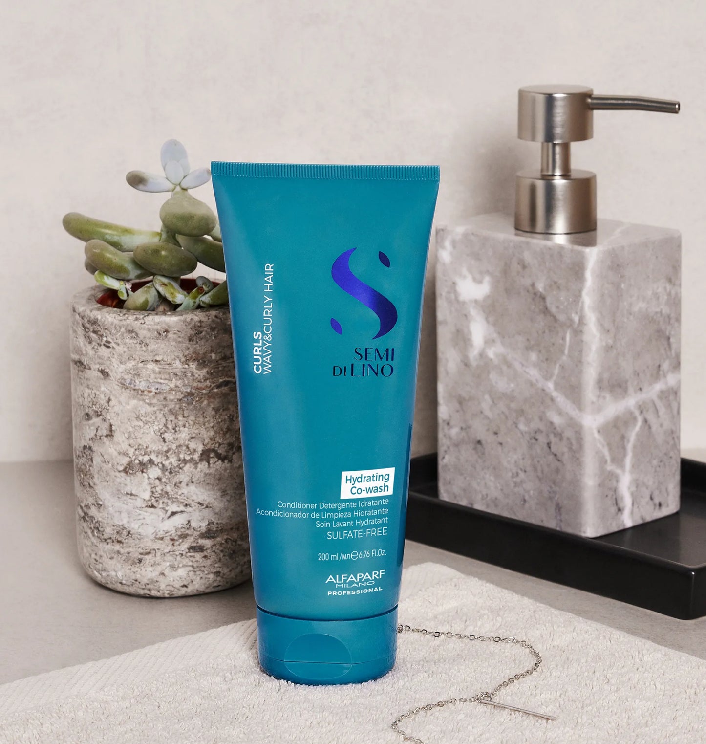 SDL Curls Hydrating Co-Wash 200ml